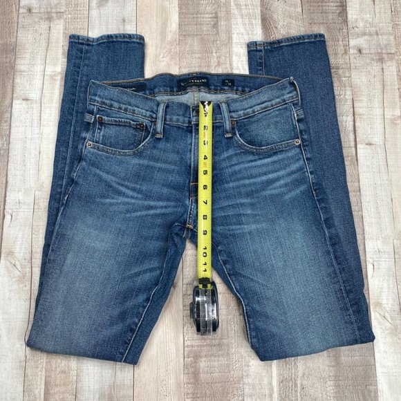 Lucky Brand Medium Wash 110 Skinny Jeans 28x32 - Picture 3 of 10